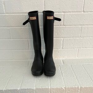 Hunter Black Women's Winter & Rain Boots